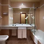 Exe El Magistral Hotel Oviédo