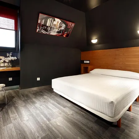 Hotel Exe El Magistral 3*