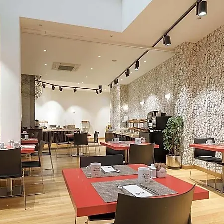 Hotell Exe El Magistral Oviedo