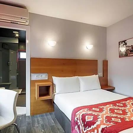 Hotell Exe El Magistral Oviedo