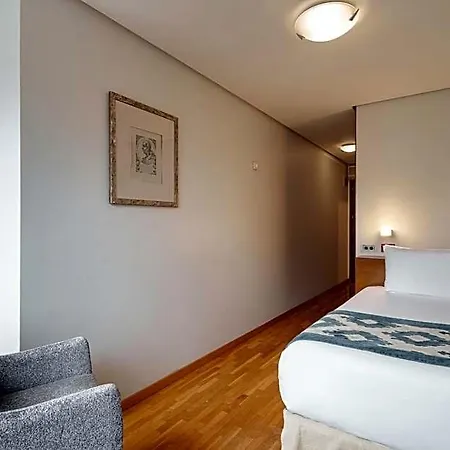 Exe El Magistral Hotell 3*