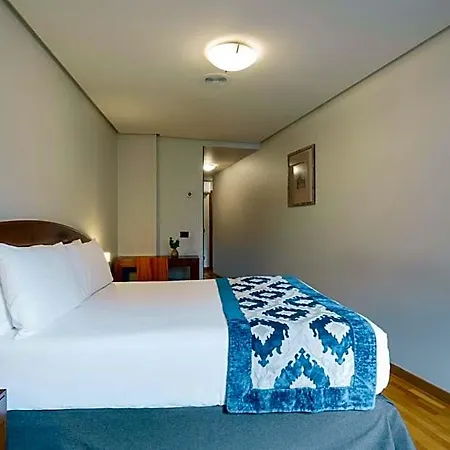 Exe El Magistral Hotell 3*