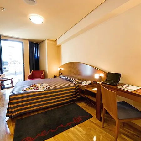 Exe El Magistral Отель