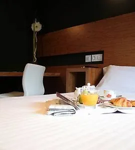 Otel Exe El Magistral Oviedo