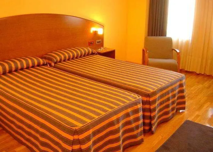 Exe El Magistral 3* Oviédo