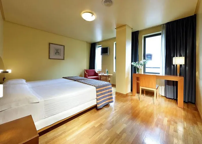 Exe El Magistral Hotel Oviédo