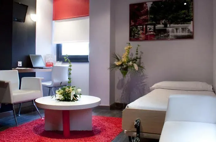 Exe El Magistral Hotel Oviédo